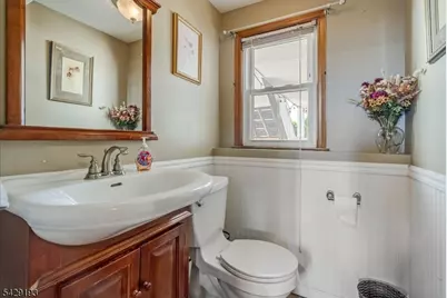 25 Louise Dr, Manville, NJ 08835 - Photo 22
