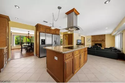 1 Winchester Dr, Scotch Plains Township, NJ 07076 - Photo 10
