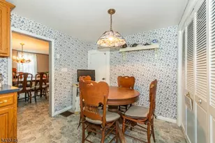 34 Unneberg Ave, Roxbury Township, NJ 07876 - Photo 18