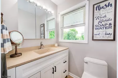 42 Summit Rd, Jefferson Township, NJ 07438 - Photo 16