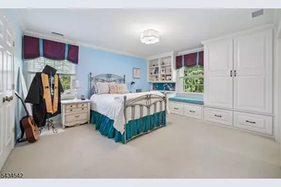 11 Cayuga Way, Millburn, NJ 07078 - Photo 16