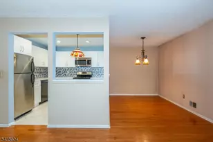 186 Larch Ln, Mahwah, NJ 07430 - Photo 6
