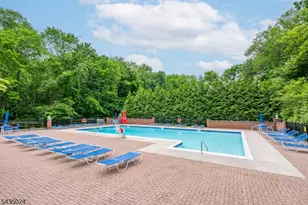 186 Larch Ln, Mahwah, NJ 07430 - Photo 26