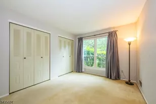 186 Larch Ln, Mahwah, NJ 07430 - Photo 14