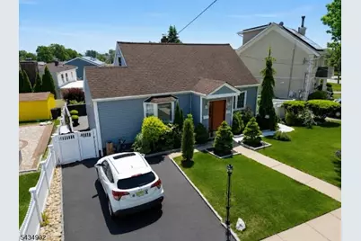 131 Long Hill Dr, Clifton, NJ 07013 - Photo 2