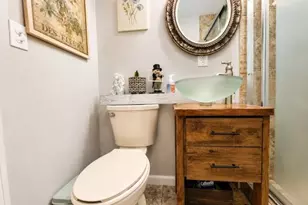 131 Long Hill Dr, Clifton, NJ 07013 - Photo 12