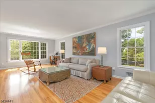 19 Heather Hill Way, Bridgewater, NJ 08807 - Photo 8
