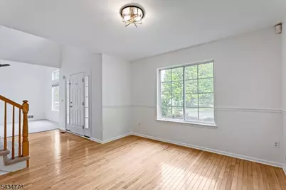 6 Crestwood Cir, Mount Olive, NJ 07828 - Photo 6