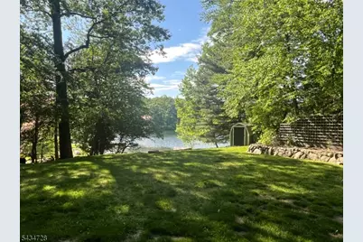 11 Crystal Rd, Mountain Lakes, NJ 07046 - Photo 18