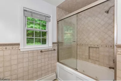 596 Terhune Dr, Wayne, NJ 07470 - Photo 36