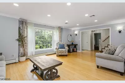 596 Terhune Dr, Wayne, NJ 07470 - Photo 6