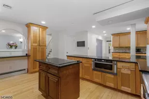 596 Terhune Dr, Wayne, NJ 07470 - Photo 16