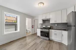 335 Henry St, Orange, NJ 07050 - Photo 6