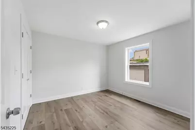 335 Henry St #3, Orange, NJ 07050 - Photo 10