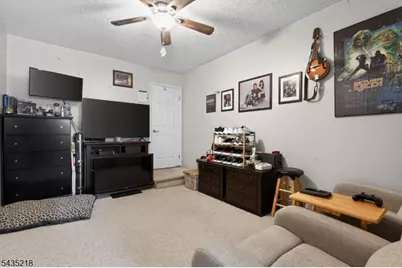 100 Coachman Drive, Florence Township, NJ 08505 - Photo 24