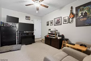 100 Coachman Dr, Florence Township, NJ 08505 - Photo 24