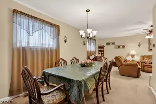 100 Coachman Dr, Florence Township, NJ 08505 - Photo 14