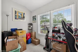 100 Coachman Dr, Florence Township, NJ 08505 - Photo 26