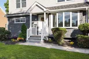 81 Hutchinson St, Clark Township, NJ 07066 - Photo 2