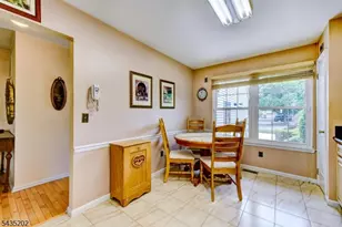 615 Revere Ct, Raritan Township, NJ 08822 - Photo 6