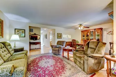 615 Revere Ct, Raritan Township, NJ 08822 - Photo 12