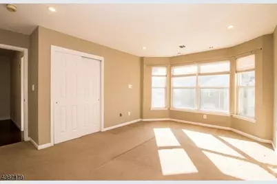 22 Frankie Ln, East Hanover Township, NJ 07936 - Photo 16