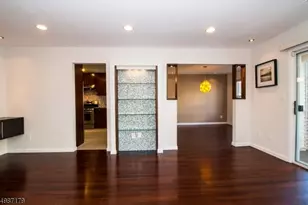 22 Frankie Ln, East Hanover Township, NJ 07936 - Photo 8