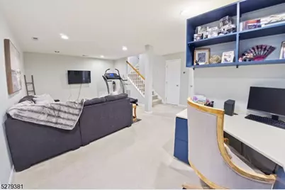 78 Kent Dr, Roseland, NJ 07068 - Photo 16