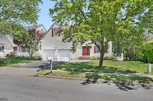 43 Wexford Way, Bridgewater, NJ 08807 - Photo 2
