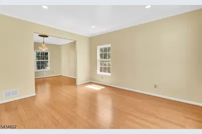 43 Wexford Way, Bridgewater, NJ 08807 - Photo 4