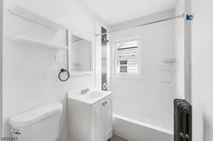 1020 Cross Ave, Elizabeth, NJ 07208 - Photo 14