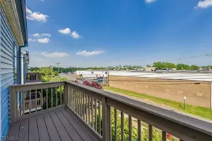 116 Peach St, Woodbridge Township, NJ 07001 - Photo 14