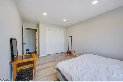 116 Peach St, Woodbridge Township, NJ 07001 - Photo 16