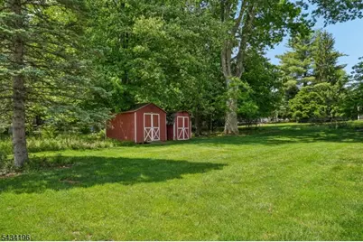 22 Marlton Dr, Wayne, NJ 07470 - Photo 18