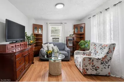 61 Union St #2, Lodi, NJ 07644 - Photo 2
