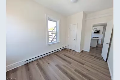 629 B Valley Road #1, Montclair, NJ 07043 - Photo 8