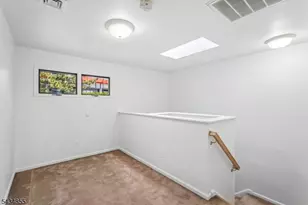 304 Heights Dr, Haledon, NJ 07508 - Photo 20