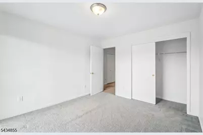 304 Heights Dr, Haledon, NJ 07508 - Photo 16