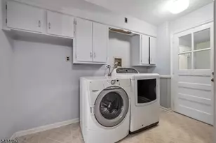 26 Fischer Ave, Nutley, NJ 07110 - Photo 28