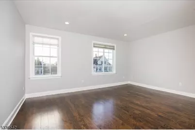 132 N Fullerton Ave, Montclair, NJ 07042 - Photo 14