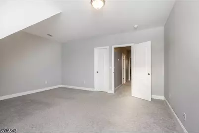 132 N Fullerton Ave, Montclair, NJ 07042 - Photo 18