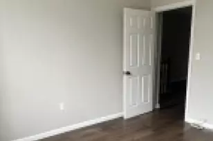 108 Peabody Pl, Newark, NJ 07104 - Photo 6