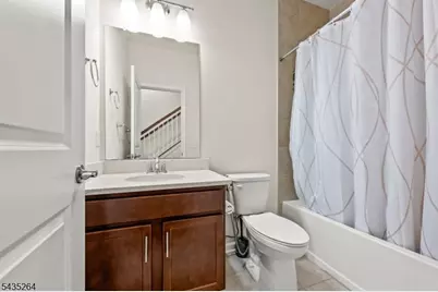 18 Cortland Ct, Livingston Twp., NJ 07039 - Photo 26