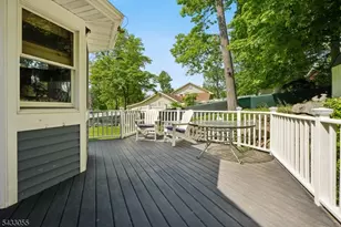 11 Lake Trail E, Wayne, NJ 07470 - Photo 34