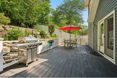 11 Lake Trail East, Wayne, NJ 07470 - Photo 32