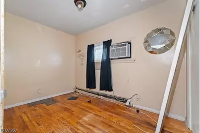 322 E Jersey St, Elizabeth, NJ 07206 - Photo 10