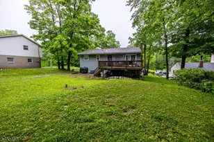 67 Cedar Tree Dr, Vernon, NJ 07422 - Photo 18