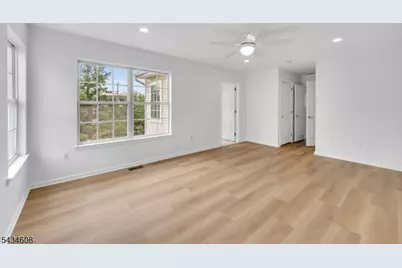 63 Albert Ct, Parsippany, NJ 07054 - Photo 22