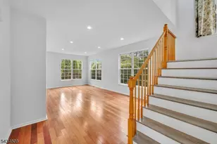 63 Albert Ct, Parsippany, NJ 07054 - Photo 10