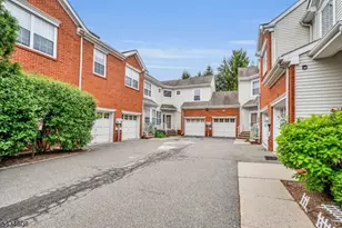 63 Albert Ct, Parsippany, NJ 07054 - Photo 2